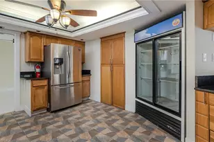 529 Coral Dr, Cape Coral, FL 33904 - Photo 9