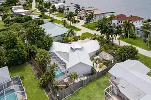 529 Coral Dr, Cape Coral, FL 33904 - Photo 37