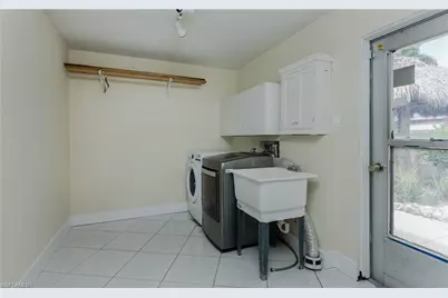 529 Coral Dr, Cape Coral, FL 33904 - Photo 25