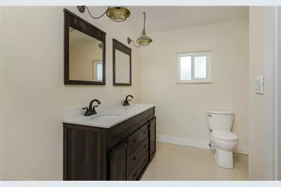 529 Coral Dr, Cape Coral, FL 33904 - Photo 17