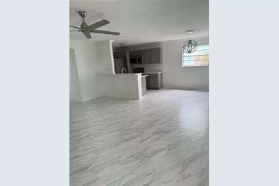 3225 E Riverside Dr #54E, Fort Myers, FL 33916 - Photo 3