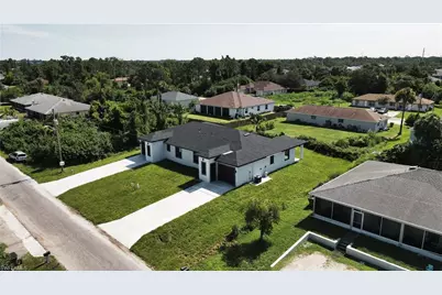 123 Ichabod Ave, Lehigh Acres, FL 33973 - Photo 33