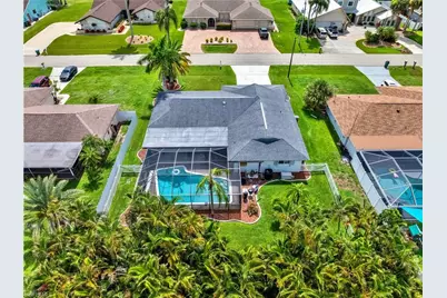 3722 SE 6th Ave, Cape Coral, FL 33904 - Photo 5