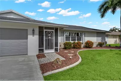 3722 SE 6th Ave, Cape Coral, FL 33904 - Photo 3