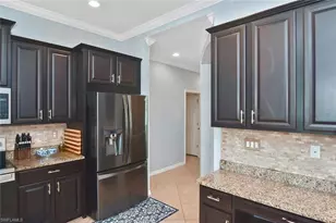 2549 Ashbury Cir, Cape Coral, FL 33991 - Photo 7