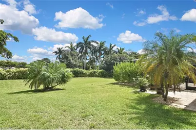 2549 Ashbury Cir, Cape Coral, FL 33991 - Photo 43