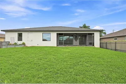 2524 SW 31st Ln, Cape Coral, FL 33914 - Photo 37