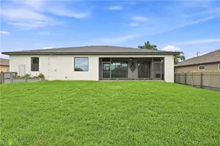 2524 SW 31st Ln, Cape Coral, FL 33914 - Photo 37