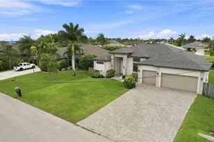 2524 SW 31st Ln, Cape Coral, FL 33914 - Photo 43