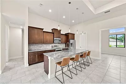 2524 SW 31st Ln, Cape Coral, FL 33914 - Photo 13