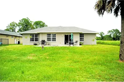 1220 Cloplon St E, Lehigh Acres, FL 33974 - Photo 27