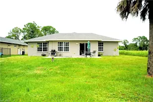 1220 Cloplon St E, Lehigh Acres, FL 33974 - Photo 27