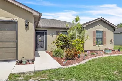 4529 SW 10th Ave, Cape Coral, FL 33914 - Photo 5