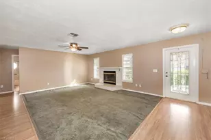20023 Lake Vista Cir N, Lehigh Acres, FL 33936 - Photo 9