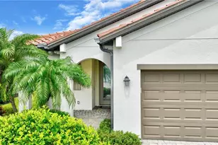 11608 Golden Oak Terrace, Fort Myers, FL 33913 - Photo 3