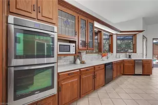 2291 Secretariat Dr, Labelle, FL 33935 - Photo 9