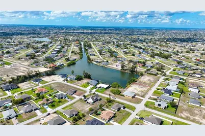 1313 NW 20th Ct, Cape Coral, FL 33993 - Photo 7
