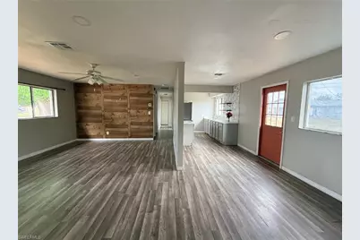 3971 Manassas Ct, Fort Myers, FL 33905 - Photo 3