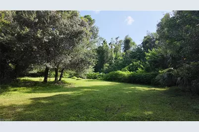 6969 Magnolia Ln, Fort Myers, FL 33966 - Photo 11