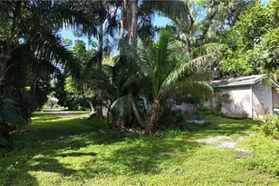 6969 Magnolia Ln, Fort Myers, FL 33966 - Photo 17