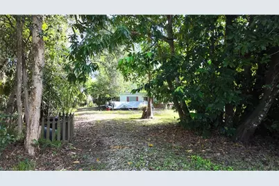 6969 Magnolia Ln, Fort Myers, FL 33966 - Photo 23