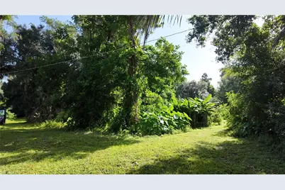 6969 Magnolia Ln, Fort Myers, FL 33966 - Photo 5