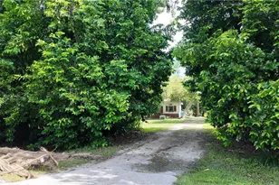 6969 Magnolia Ln, Fort Myers, FL 33966 - Photo 21