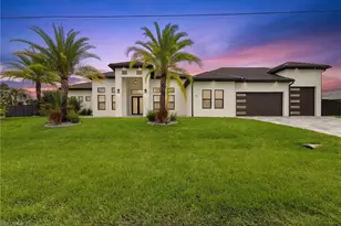 455 SE 17th Ave, Cape Coral, FL 33990 - Photo 1