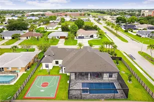 455 SE 17th Ave, Cape Coral, FL 33990 - Photo 9