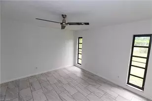 25572 Fenner Cir, Bonita Springs, FL 34135 - Photo 11