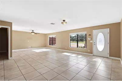 420 Grant St, Labelle, FL 33935 - Photo 5