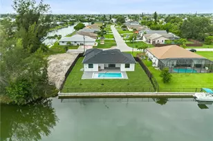 1837 NE 2nd St, Cape Coral, FL 33909 - Photo 33