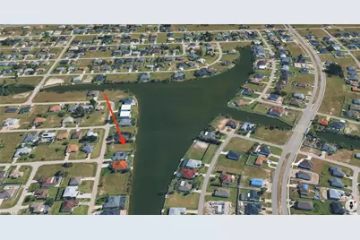 424 NE 9th St, Cape Coral, FL 33909 - Photo 3