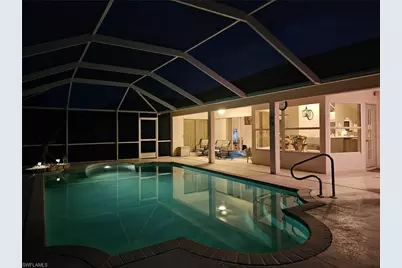 318 SW 28 St, Cape Coral, FL 33914 - Photo 31