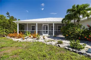 4406 Lake Heather Cir, Saint James City, FL 33956 - Photo 7
