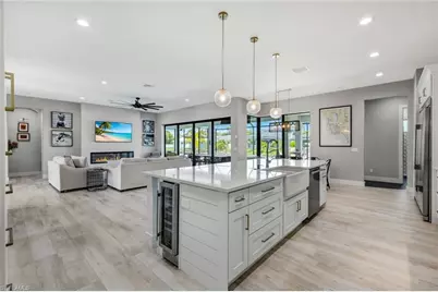 2224 SW 31st Ln, Cape Coral, FL 33914 - Photo 15