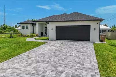 2224 SW 31st Ln, Cape Coral, FL 33914 - Photo 47