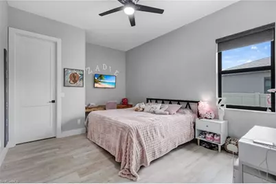 2224 SW 31st Ln, Cape Coral, FL 33914 - Photo 25