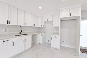 1120 Ravenswood St E, Lehigh Acres, FL 33974 - Photo 9