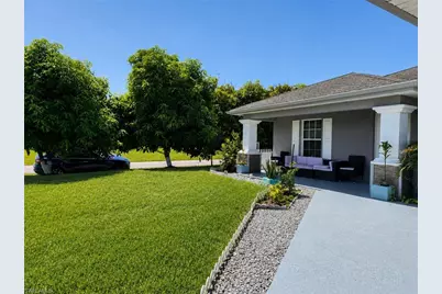 3201 6th St W, Lehigh Acres, FL 33971 - Photo 21