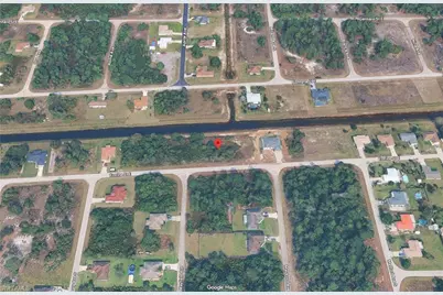 1223 Ermine St E, Lehigh Acres, FL 33974 - Photo 5