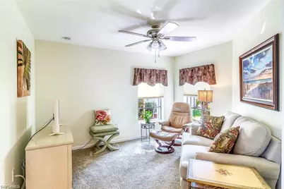 10025 Oakhurst Way, Fort Myers, FL 33913 - Photo 11