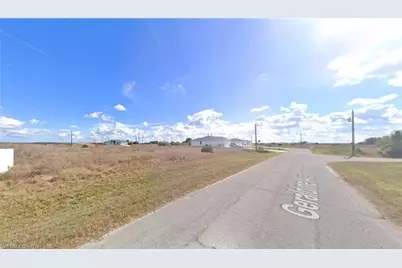 555 David Cir, Labelle, FL 33935 - Photo 3