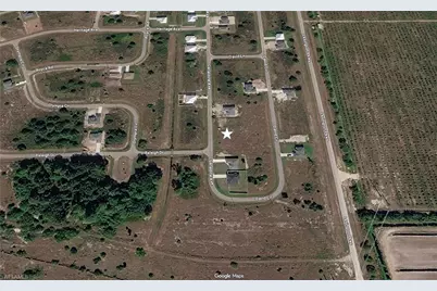 555 David Cir, Labelle, FL 33935 - Photo 5