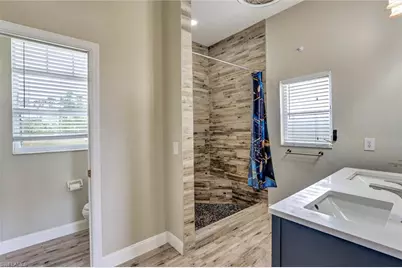 32 Wilmington Pkwy, Cape Coral, FL 33993 - Photo 21