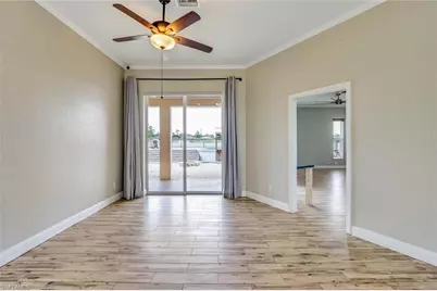 32 Wilmington Pkwy, Cape Coral, FL 33993 - Photo 9