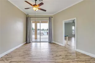 32 Wilmington Pkwy, Cape Coral, FL 33993 - Photo 9