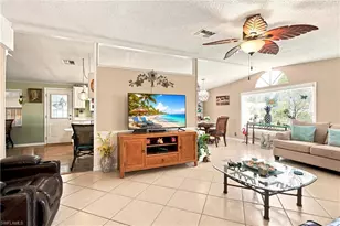 18 Grosbeak Ln, Naples, FL 34114 - Photo 7