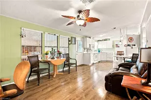 18 Grosbeak Ln, Naples, FL 34114 - Photo 15