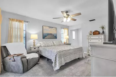 1903 SE 29th Ln, Cape Coral, FL 33904 - Photo 27